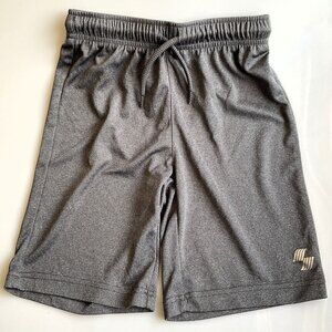 ACTIVEWEAR SHORTS BOYS M 7/8